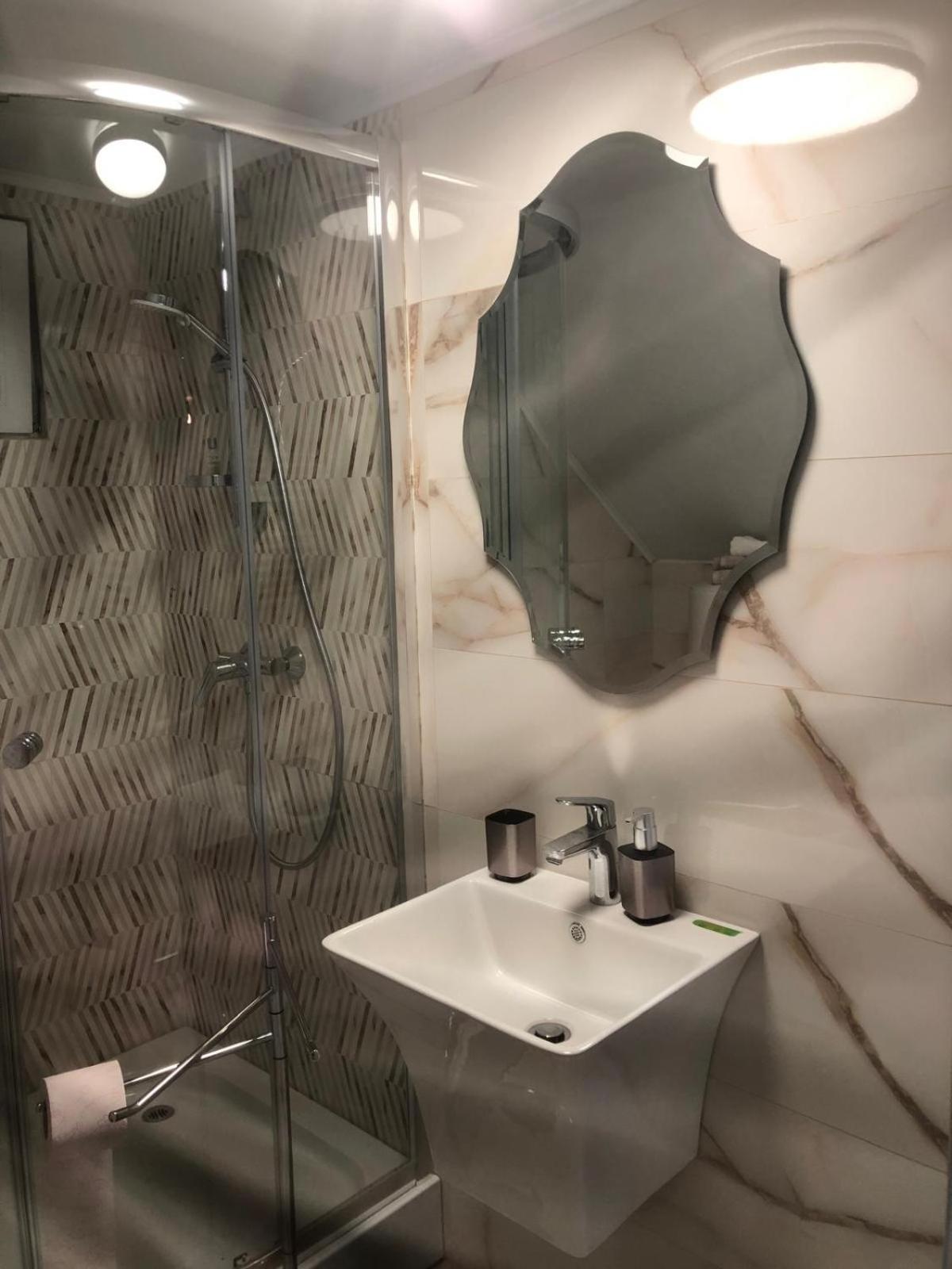 Casa De Vacanta Geoagiu Bai Luaran gambar